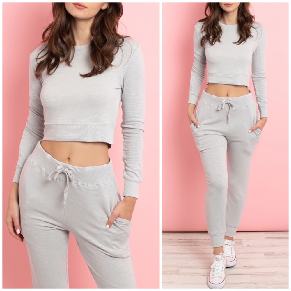 ❄️2-PIECE GRAY JOGGER SET - Picture 2 of 4